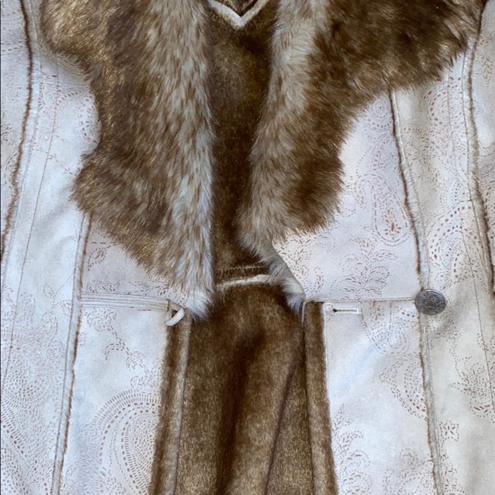 Jacket - Picture 2 of 4